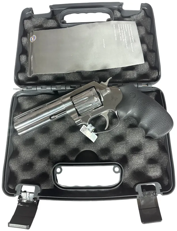 ** Colt King Cobra Double Action Revolver .22 LR with 4 Inch Barrel from auction in Lancaster, Ohio — image 12
