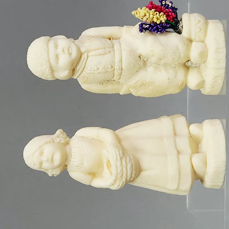 Carved Bone Dutch Figurines from auction in Okemos, Michigan — image 29
