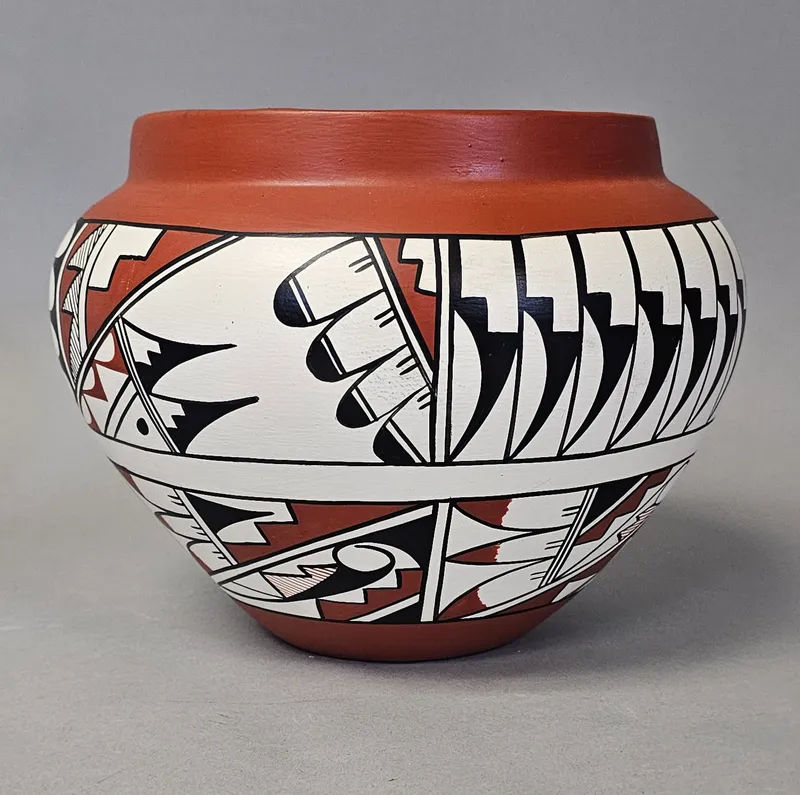 Jemez Pueblo Polychrome Pottery Jar from auction in Okemos, Michigan — image 30