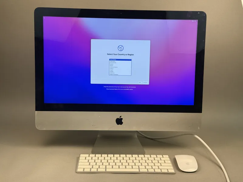 Apple iMac Retina 4K 21.5-Inch Late 2015 Computer from auction in Okemos, Michigan — image 16